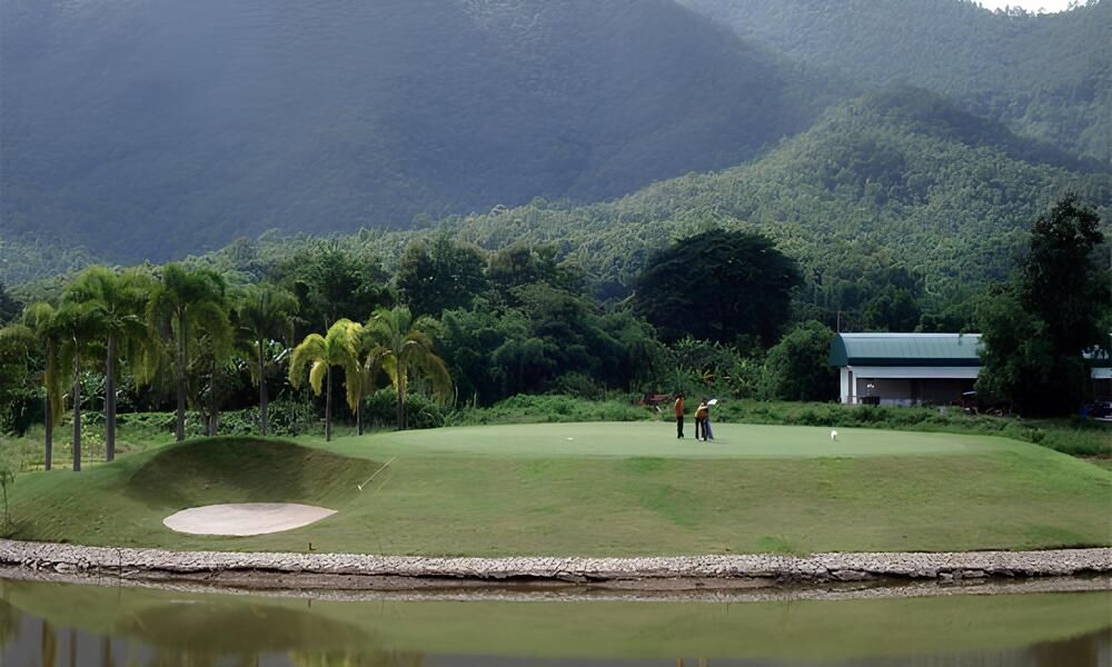 Golf @ Summit Green Valley